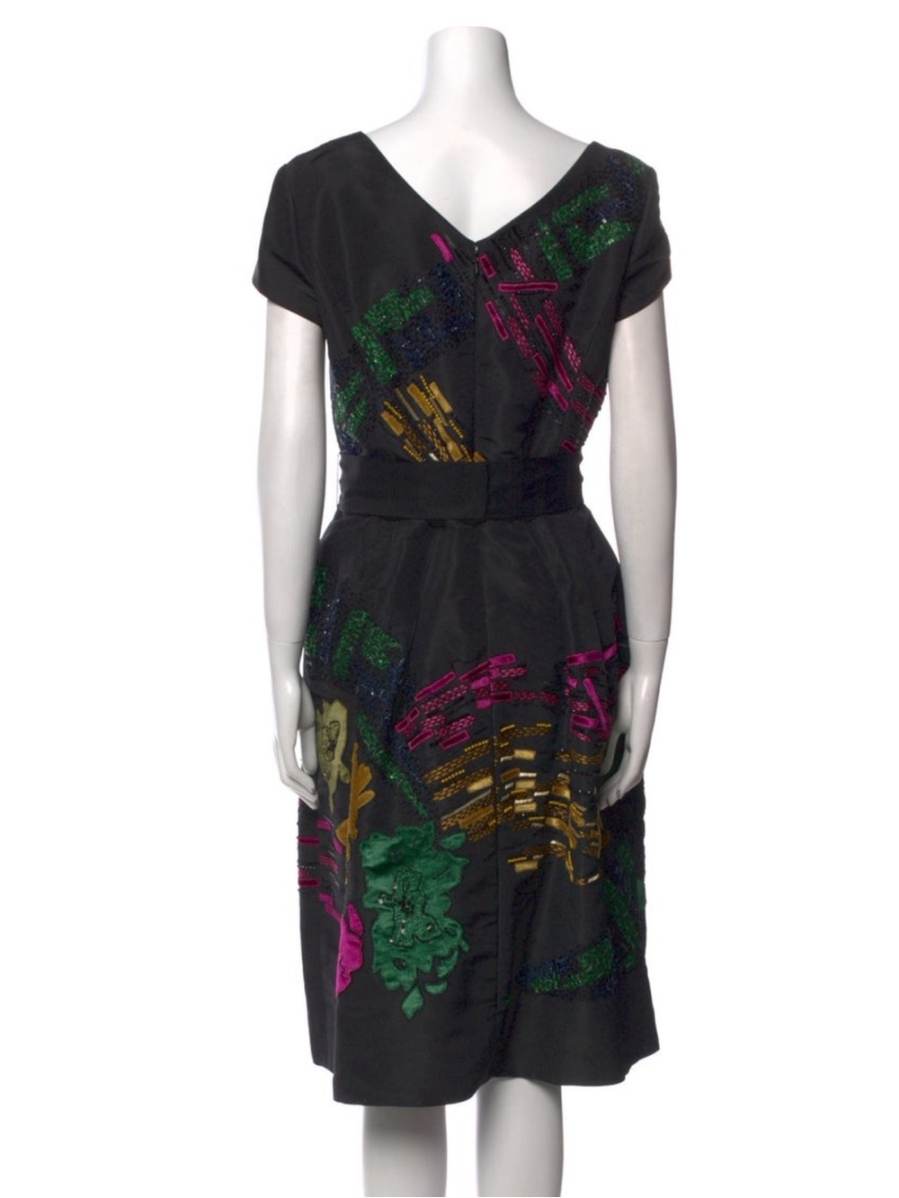 Oscar de la Renta Black Midi Dress with Multicolor Sequin Embroidery - Picture 8 of 14